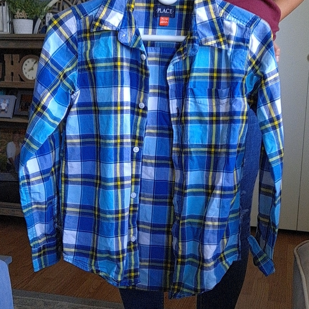 Long sleeve boys plaid shirt